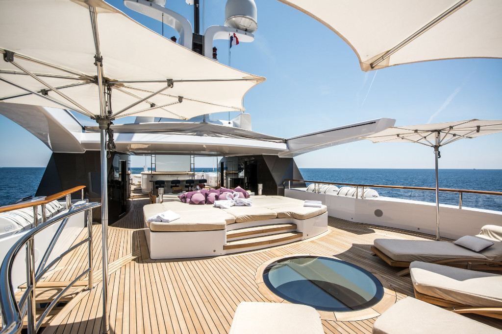 west-nautical-invites-you-to-visit-us-at-the-monaco-yacht-show-5