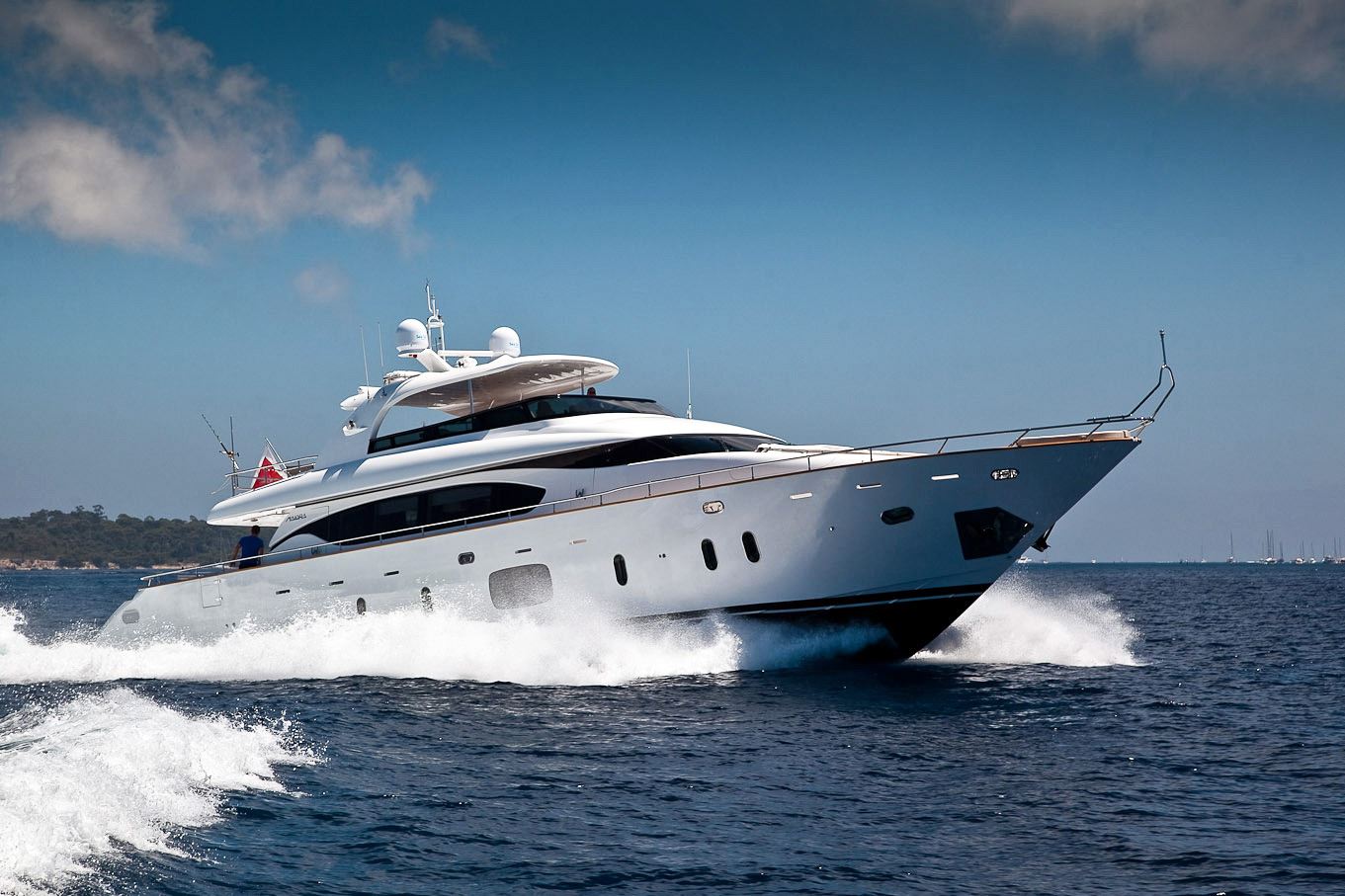 Superb charter performer AUBREY for sale