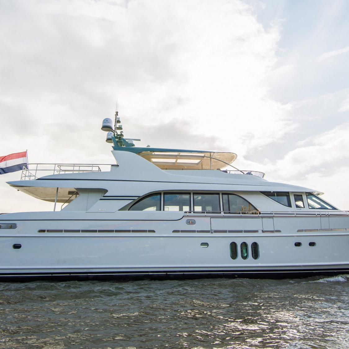 €1M price reduction on Mulder motor yacht ‘A2’
