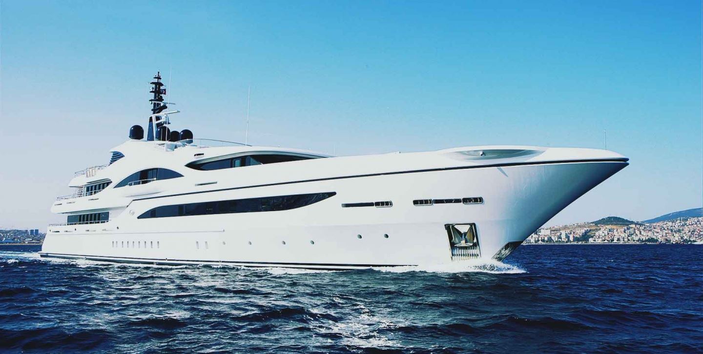 A Pioneering Approach to Professional Services in the Yachting Sector