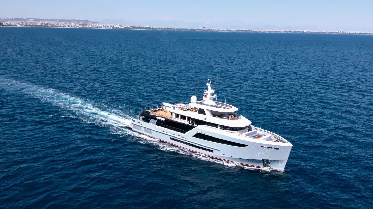 West Nautical Announces New Charter Central Agency Luxury Motor Yacht Heeus, 44.2m Bering Yachts
