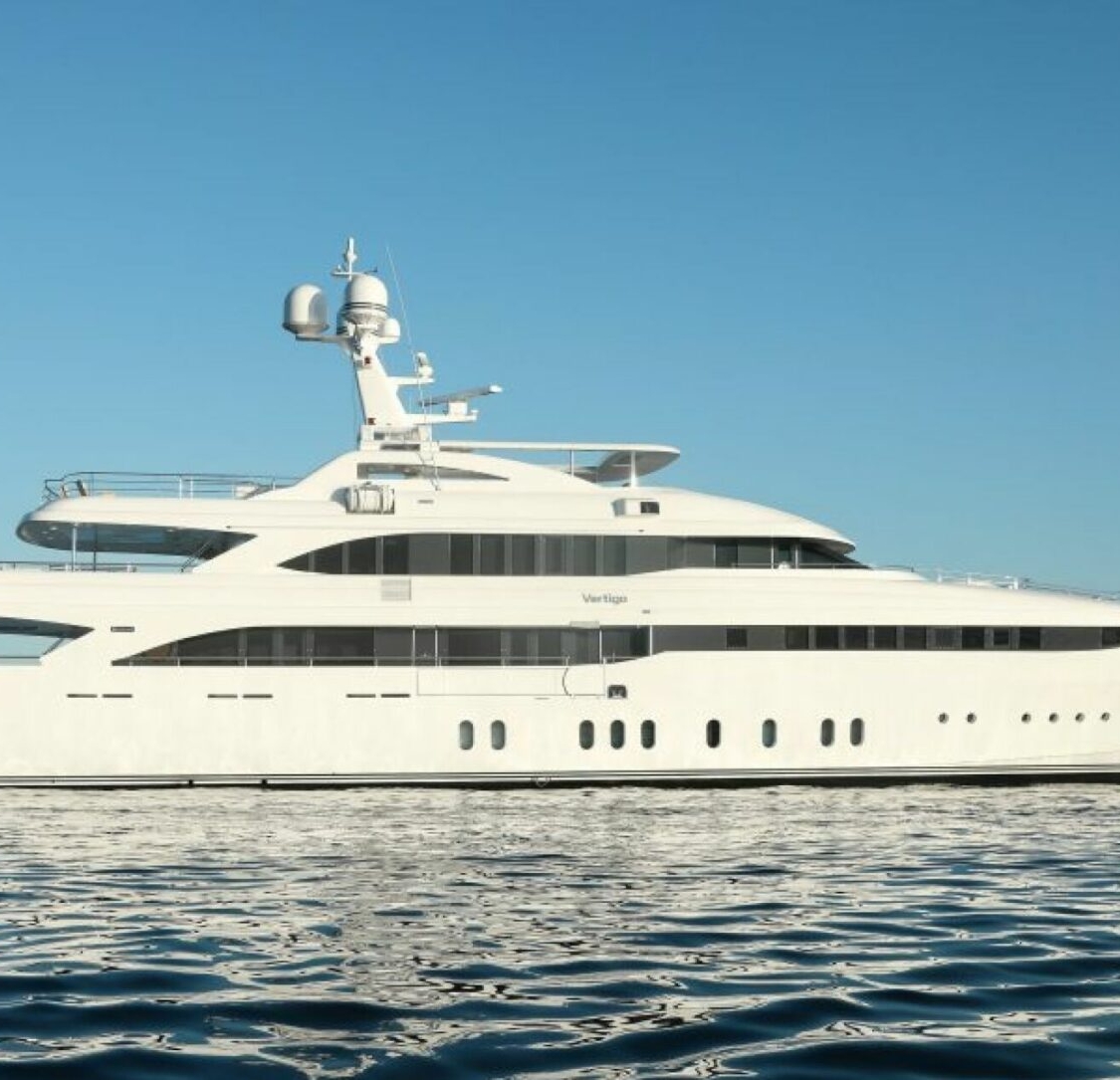 available-for-charter-vertigo-west-nautical