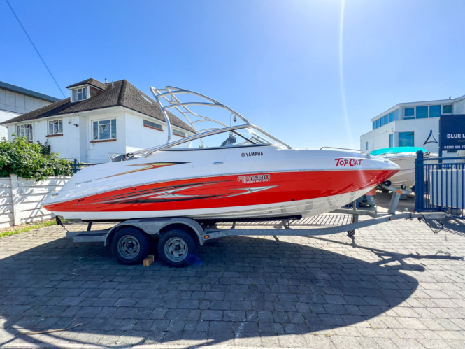  | Yamaha AR230 HO