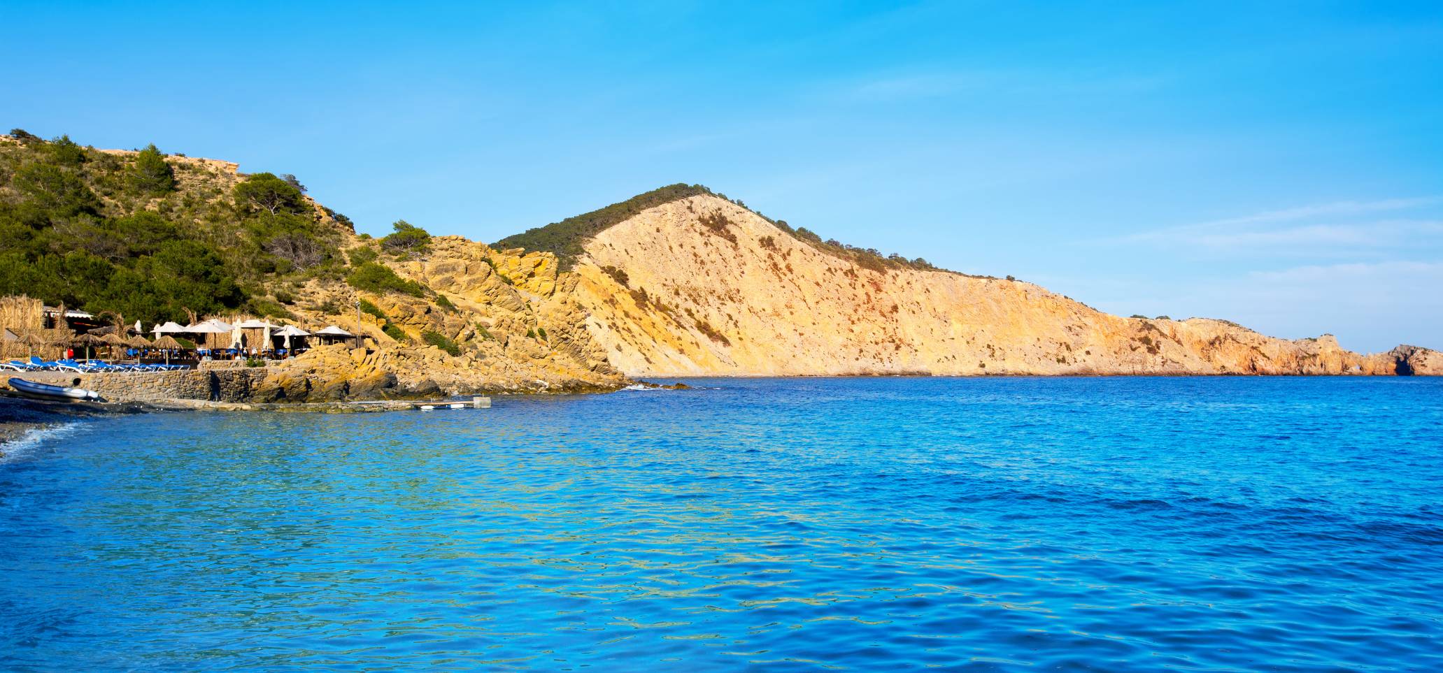 Cala Jondal Ibiza - a beautiful blue beach