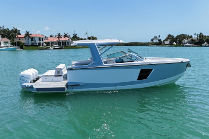 | Aviara AV40 OB