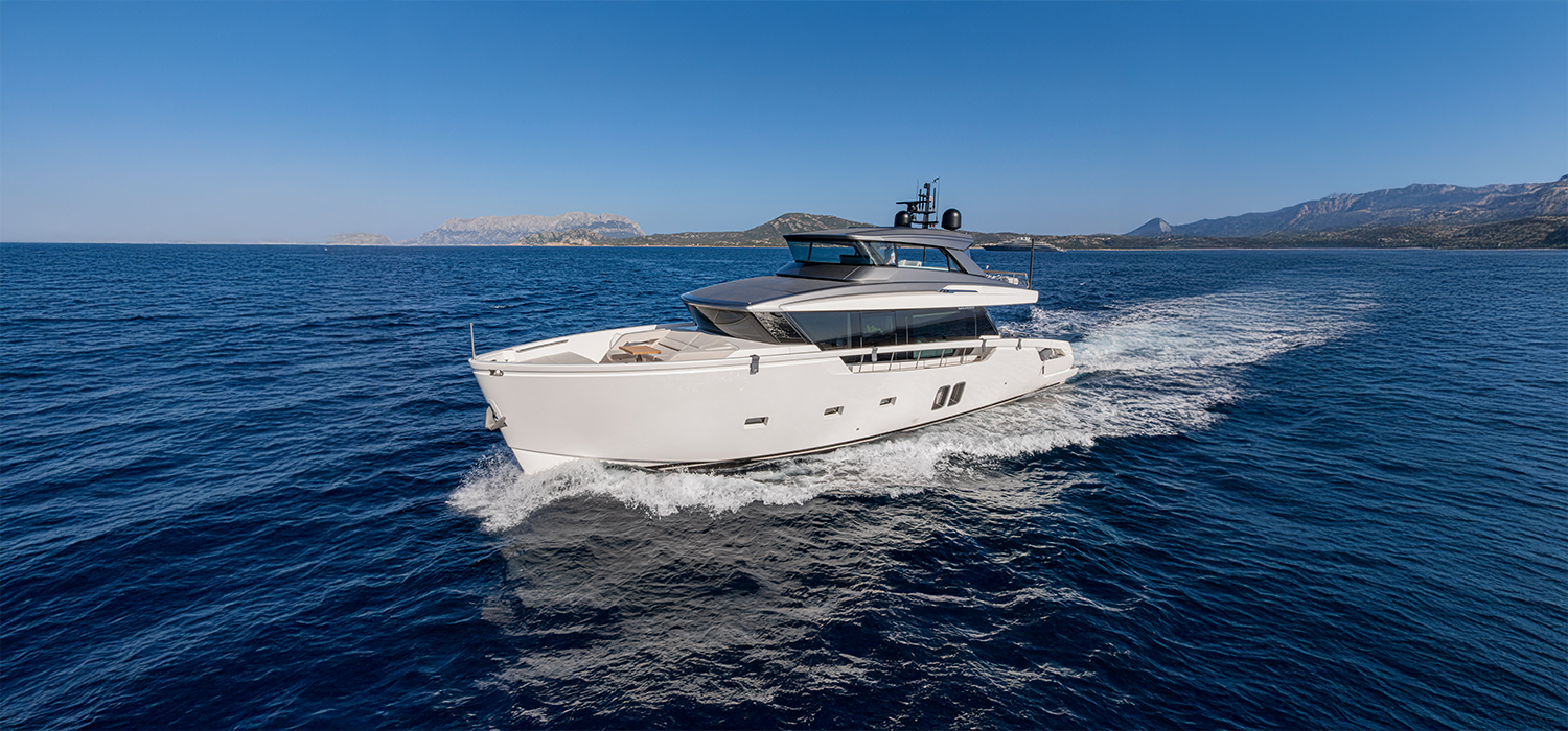 Exterior running shot of luxury motor yacht Firefly, Sanlorenzo SX76 for sale