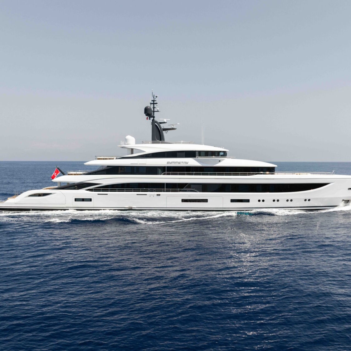 Motor Yacht Symmetry - Exterior